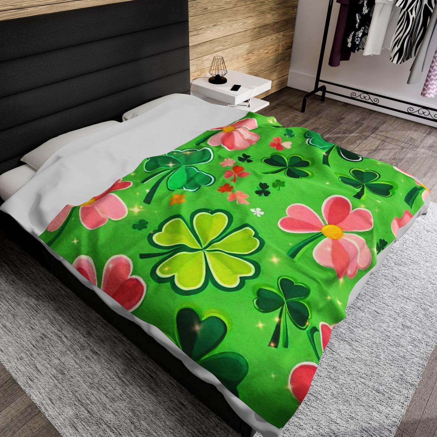 EYNA Emporium - "Lucky Color" Velveteen Plush Blanket